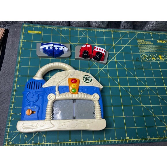 Leap Frog Fridge Wash Go Magnetic Vehicle Firetruck Boat Toy Sounds Works - Picture 5 of 5